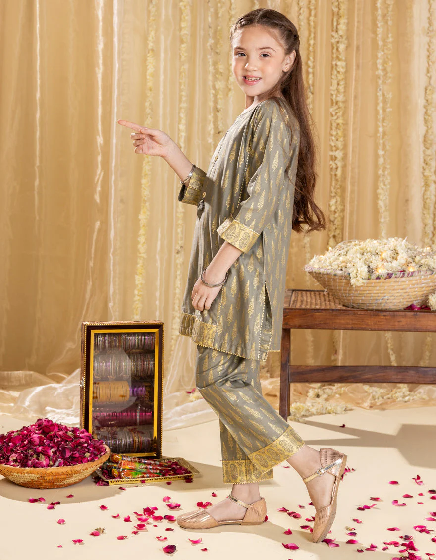 GREY LAWN 2PC STITCHED | JGKL-S-JGST-25-5609 FB/SHEIN CO-ORDS-05 - Image 2