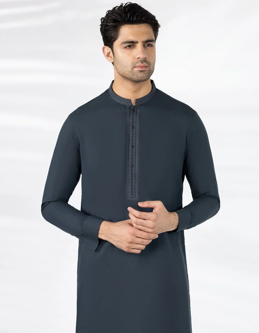 EMERALD GREEN BLENDED SPECIAL KURTA TROUSERS | JJKP-A-47439/S25/JJ9938-SF - Image 2