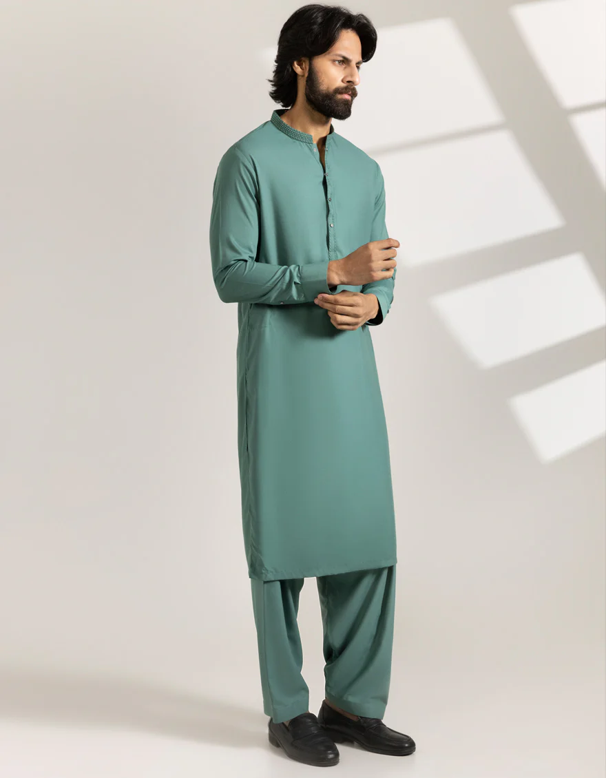 GREEN KAMEEZ SHALWAR | JJKS-A-33461/S25/JJ9822-SF