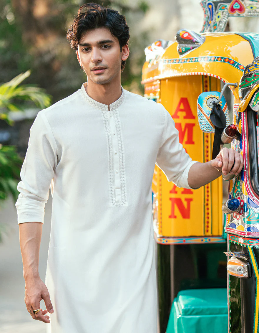 OFF WHITE BLENDED KAMEEZ SHALWAR | JJKS-A-47437/S25/JJ9899-FL - Image 2