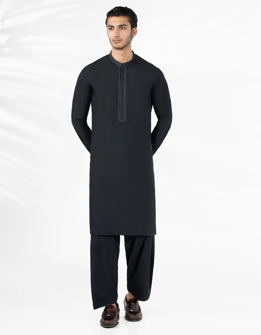 BLACK KAMEEZ SHALWAR | JJKS-A-47441/S25/JJ9869-SF