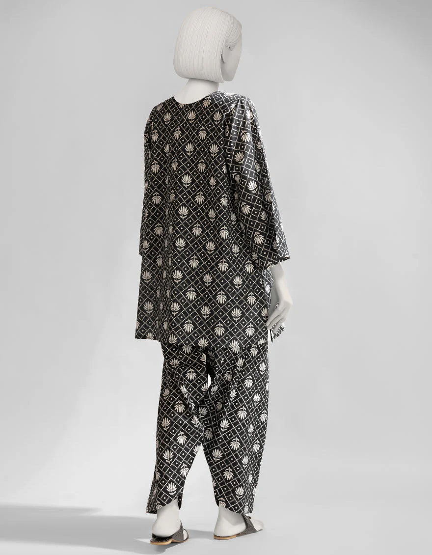 BLACK LAWN KURTI | JJLK-S-JSS-25-496 FB/ESSENTIAL-56 - Image 2