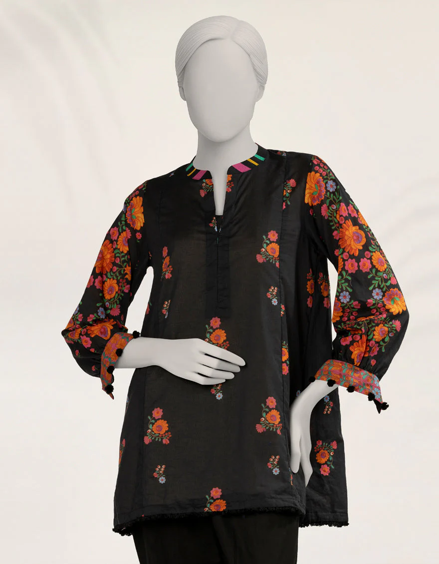 BLACK LAWN KURTI | JJLK-S-JSS-25-528 FB/POLISH-3 - Image 3