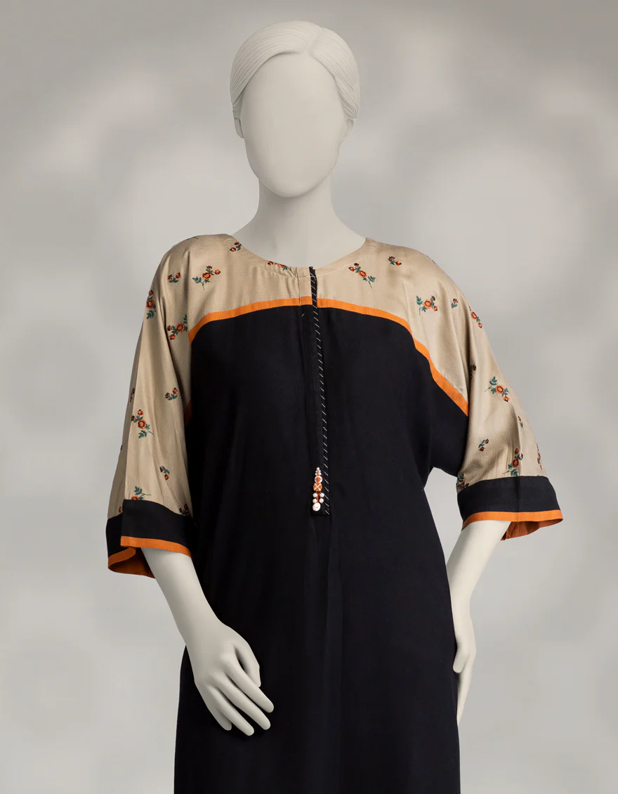 BLACK PASHMINA KURTI | JJLK-W-JSS-25-562 FB/VIBRANT BANDS-01 - Image 2