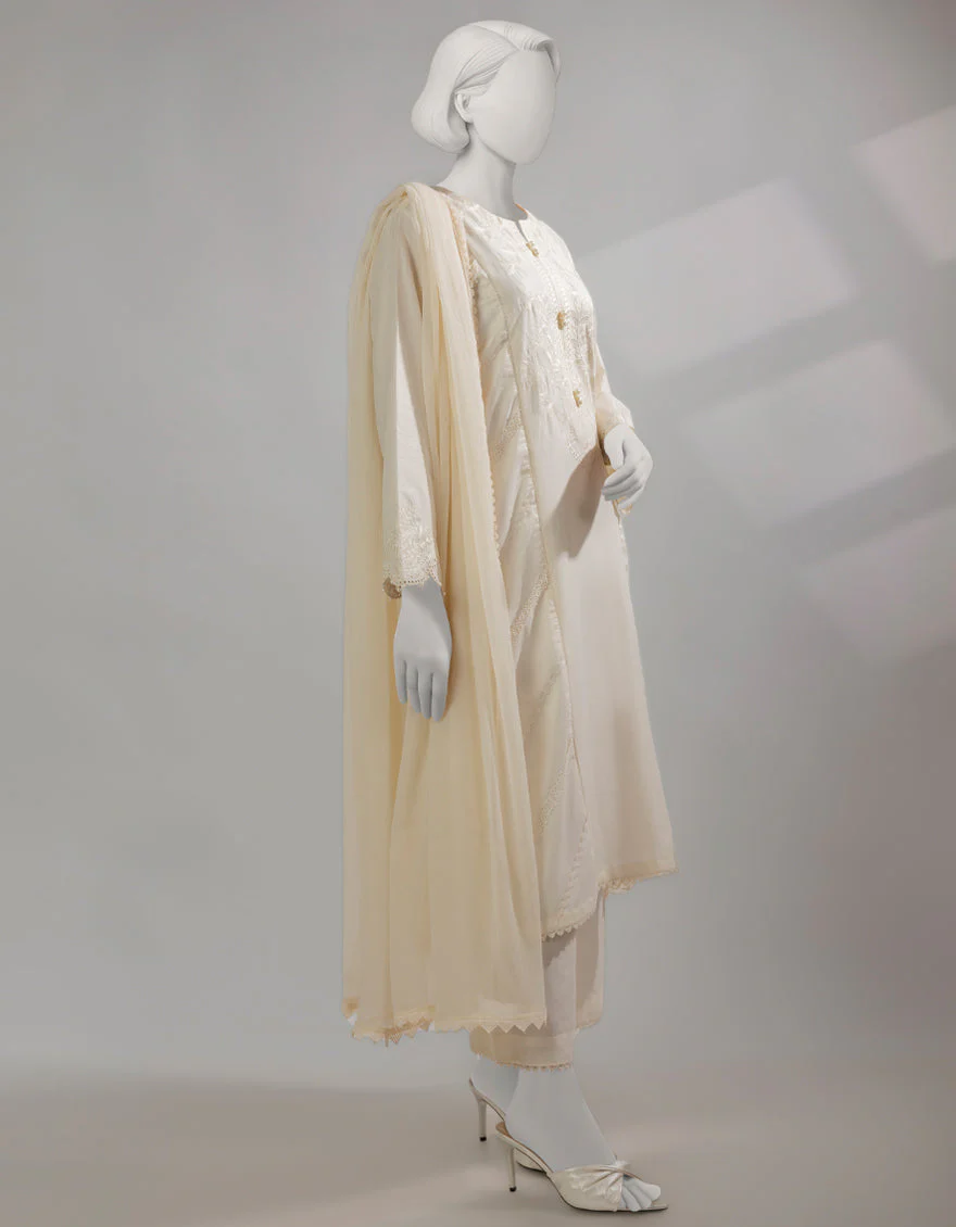 OFF WHITE LAWN 3PC STITCHED | JLAWN-S-25-238/S CHIKENKARI-01 - Image 4