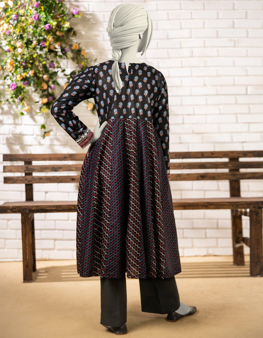 BLACK LAWN KURTI | JYGK-S-JTS-25-4061 FB/BATHIK-2 - Image 5